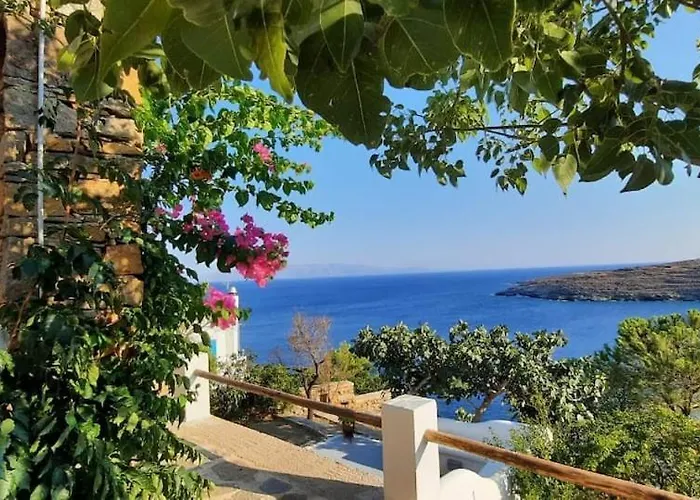 Casa de Férias Cycladic House Krios With A Pool And 2min From The