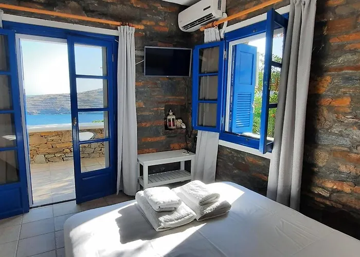 Casa de Férias Cycladic House Krios With A Pool And 2min From The *