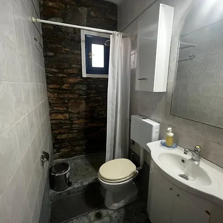 Cycladic House Krios With A Pool And 2min From The *